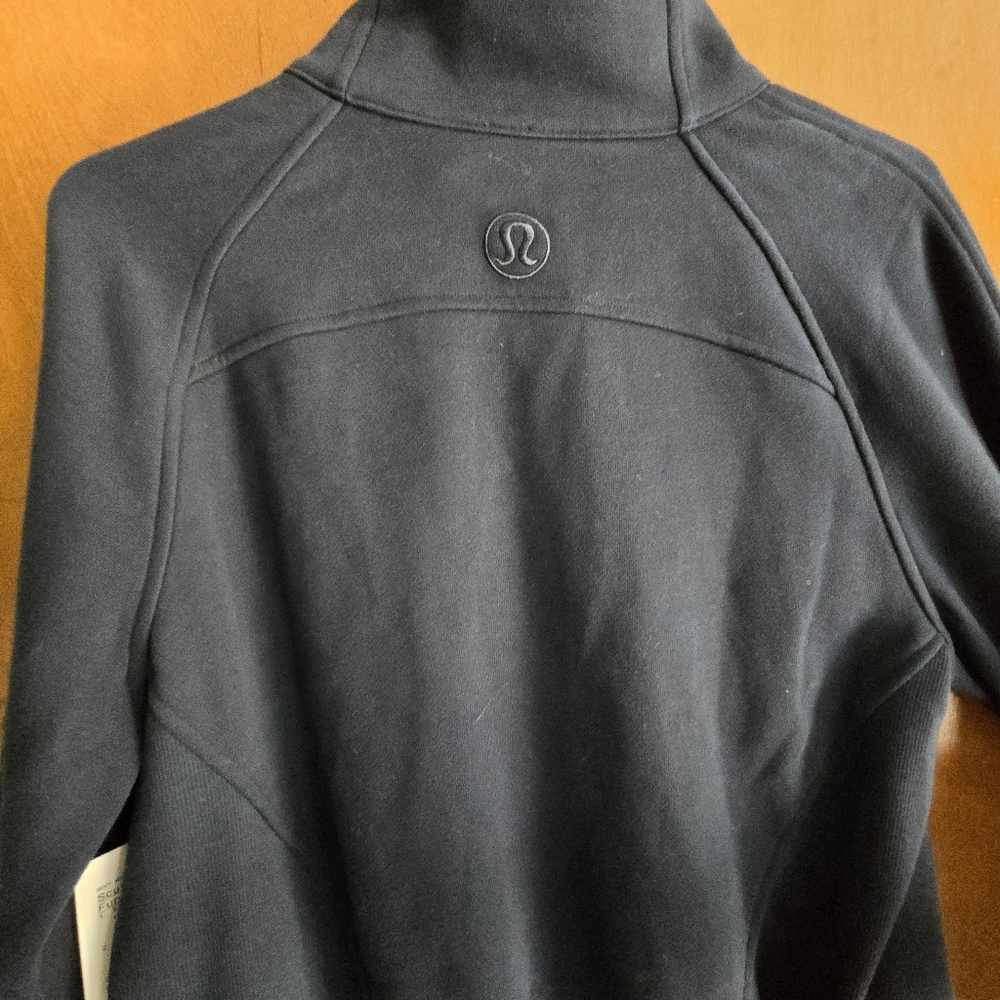 Lululemon Oversized Scuba Fleece Lined 1/4 Zip Canucks Funnel Neck - Picture 4 of 10